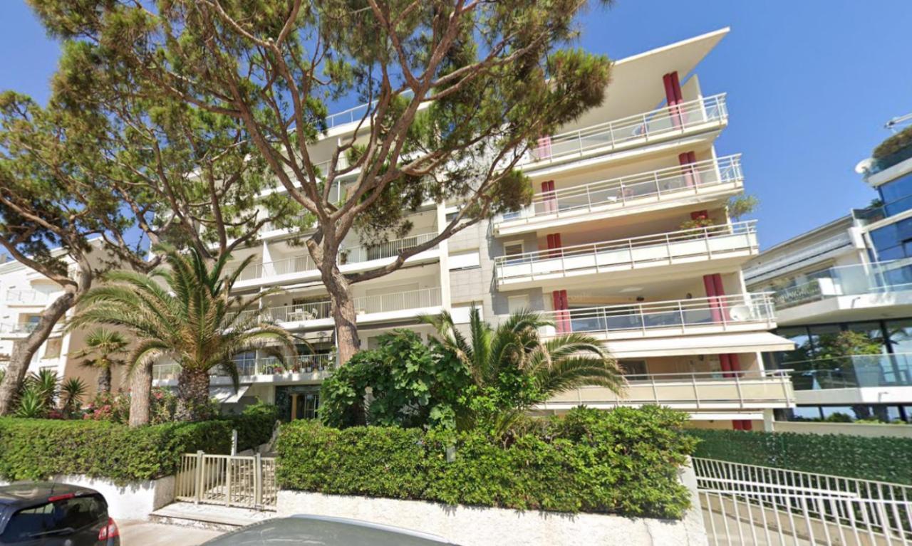 Fettolina Palm Beach, Location Cannes Front De Mer Et Plage Apartment Екстериор снимка